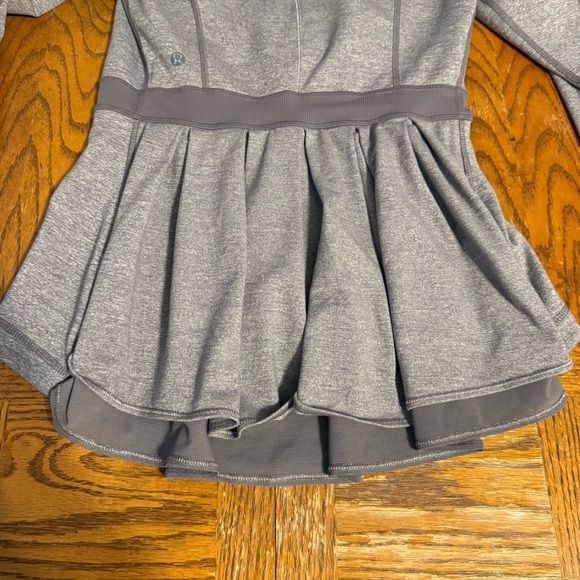 lululemon athletica Heather Gray Utility Jacket - Picture 11 of 16